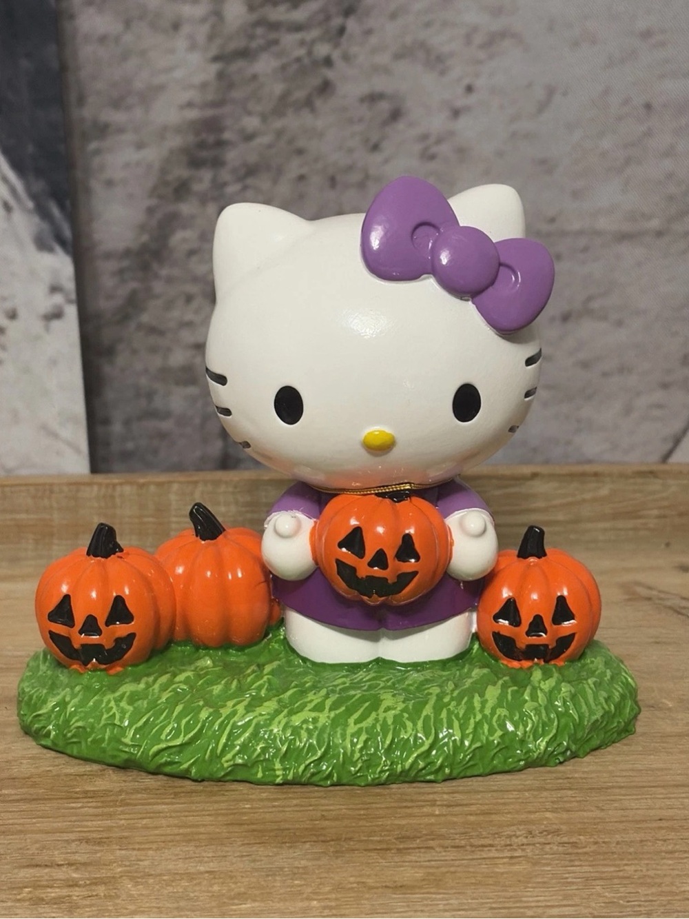 Sanrio Hello Kitty Halloween Figure in White, Purple & Orange